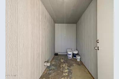 8806 N 28th Drive, Phoenix, AZ 85051 - Photo 33