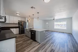4923 E Palm Ln, Phoenix, AZ 85008 - Photo 7