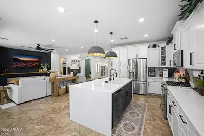 10190 W Patrick Lane, Peoria, AZ 85383 - Photo 19