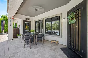 10190 W Patrick Ln, Peoria, AZ 85383 - Photo 41