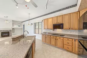 6125 W Kimberly Way, Glendale, AZ 85308 - Photo 9