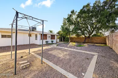 5634 E Des Moines Street, Mesa, AZ 85205 - Photo 23