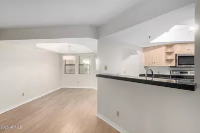 5104 N 32nd Street #332, Phoenix, AZ 85018 - Photo 11