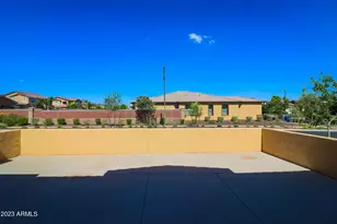 15304 W Wethersfield Rd, Surprise, AZ 85379 - Photo 27