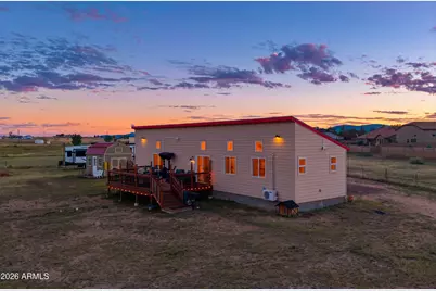 8055 E Mountain View Road, Prescott Valley, AZ 86315 - Photo 7