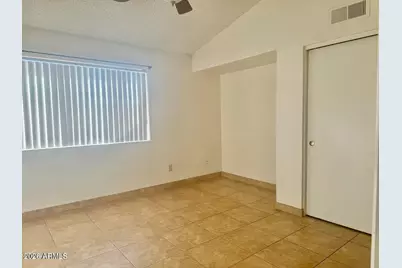 1825 E Sandra Terrace, Phoenix, AZ 85022 - Photo 9