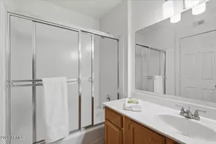 9430 E Mission Ln, Scottsdale, AZ 85258 - Photo 33