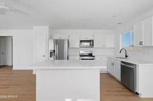 17403 N 28th Ave, Phoenix, AZ 85053 - Photo 11