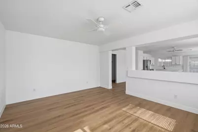 17403 N 28 Avenue, Phoenix, AZ 85053 - Photo 3