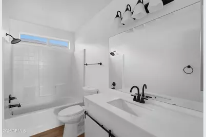 17403 N 28 Avenue, Phoenix, AZ 85053 - Photo 13