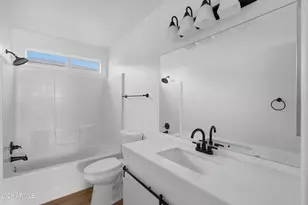 17403 N 28th Ave, Phoenix, AZ 85053 - Photo 13