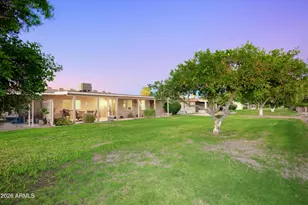 10531 W Clair Dr, Sun City, AZ 85351 - Photo 35