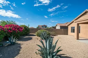 2523 W Memorial Dr, Anthem, AZ 85086 - Photo 21