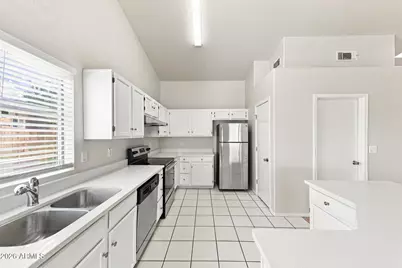 20415 N 29th Way, Phoenix, AZ 85050 - Photo 9
