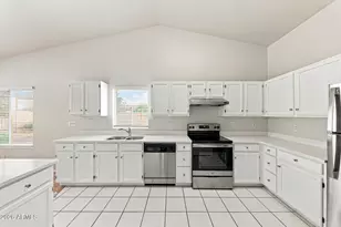 20415 N 29th Way, Phoenix, AZ 85050 - Photo 11