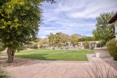 6116 N 38th Place, Paradise Valley, AZ 85253 - Photo 13