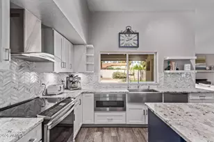 9736 E Ironwood Dr, Scottsdale, AZ 85258 - Photo 11