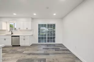 10323 W Deanne Dr, Sun City, AZ 85351 - Photo 7