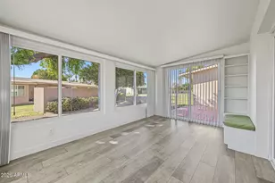 10323 W Deanne Dr, Sun City, AZ 85351 - Photo 19