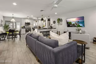 2301 E Whitton Ave, Phoenix, AZ 85016 - Photo 1