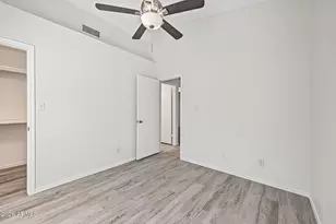 8140 N 107th Ave, Peoria, AZ 85345 - Photo 15