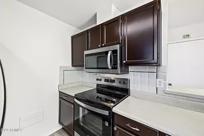 8140 N 107th Avenue #132, Peoria, AZ 85345 - Photo 7