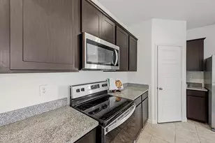 38080 W Amalfi Ave, Maricopa, AZ 85138 - Photo 9