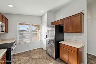 2911 S 91st Dr, Tolleson, AZ 85353 - Photo 15