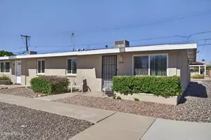 10458 W Oakmont Dr, Sun City, AZ 85351 - Photo 3
