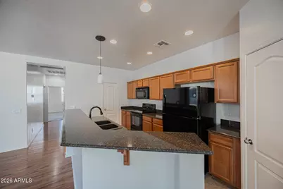 7503 S 30th Run, Phoenix, AZ 85042 - Photo 9