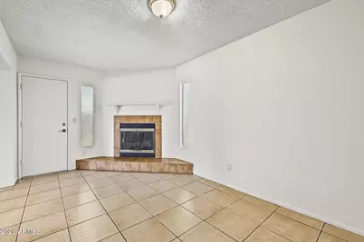 5123 N 68th Avenue, Glendale, AZ 85303 - Photo 11