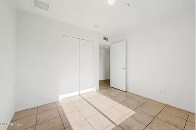 5123 N 68th Avenue, Glendale, AZ 85303 - Photo 23