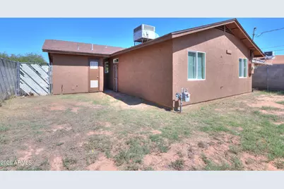 421 W 11th Street, Casa Grande, AZ 85122 - Photo 25