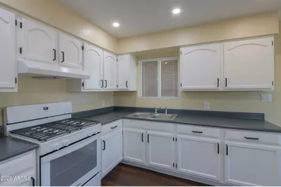 421 W 11th Street, Casa Grande, AZ 85122 - Photo 11