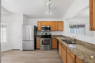 30449 N Coral Bean Dr, San Tan Valley, AZ 85143 - Photo 3
