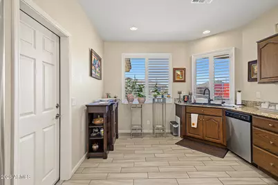 3018 S Lindenwood --, Mesa, AZ 85212 - Photo 13