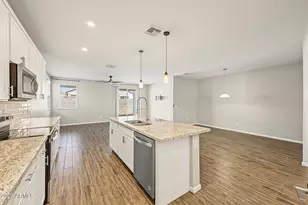 17822 W Villa Hermosa Ln, Surprise, AZ 85387 - Photo 17