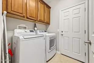 27013 W Runion Dr, Buckeye, AZ 85396 - Photo 25