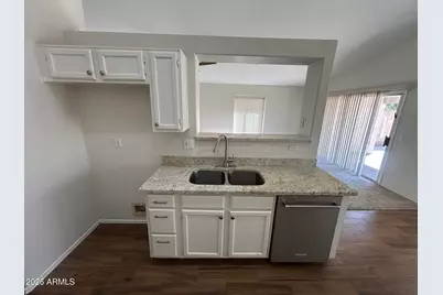 1671 W Princeton Avenue, Gilbert, AZ 85233 - Photo 7