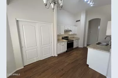 1671 W Princeton Avenue, Gilbert, AZ 85233 - Photo 9