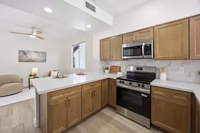 2126 E Briarwood Terrace, Phoenix, AZ 85048 - Photo 9