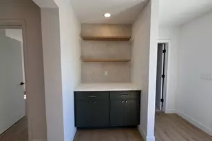 717 W Cactus Wren Dr, Phoenix, AZ 85021 - Photo 29
