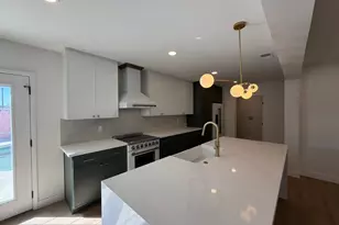 717 W Cactus Wren Dr, Phoenix, AZ 85021 - Photo 3
