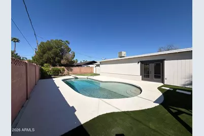 717 W Cactus Wren Drive, Phoenix, AZ 85021 - Photo 39