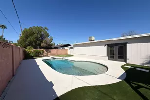 717 W Cactus Wren Dr, Phoenix, AZ 85021 - Photo 39