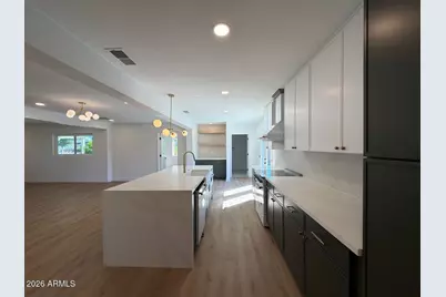 717 W Cactus Wren Drive, Phoenix, AZ 85021 - Photo 5