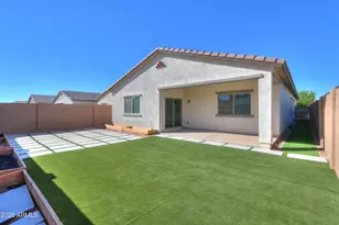 35281 W Santa Barbara Ave, Maricopa, AZ 85138 - Photo 37