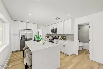 5009 N 62nd Avenue, Glendale, AZ 85301 - Photo 17