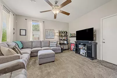 10160 E Isleta Avenue, Mesa, AZ 85209 - Photo 5