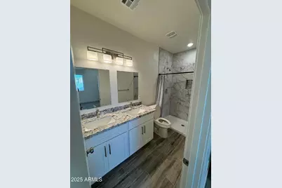 2814 E Roeser Road # 1, Phoenix, AZ 85040 - Photo 9